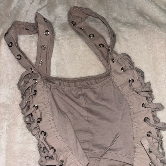 Motel tank top - Picture 3 of 4